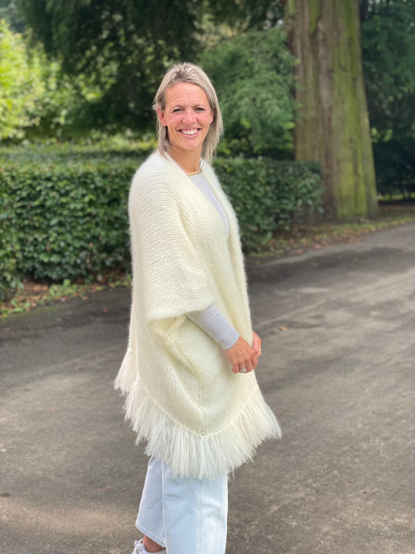 Poncho cardigan